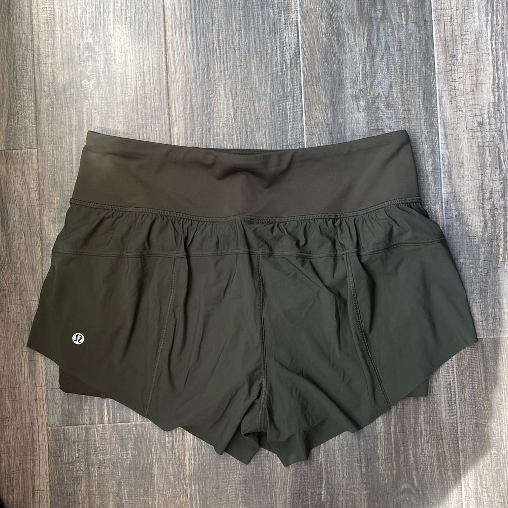 lululemon athletica olive green shorts 8